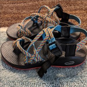 Women's Chaco Multicolor Sandals Size 7